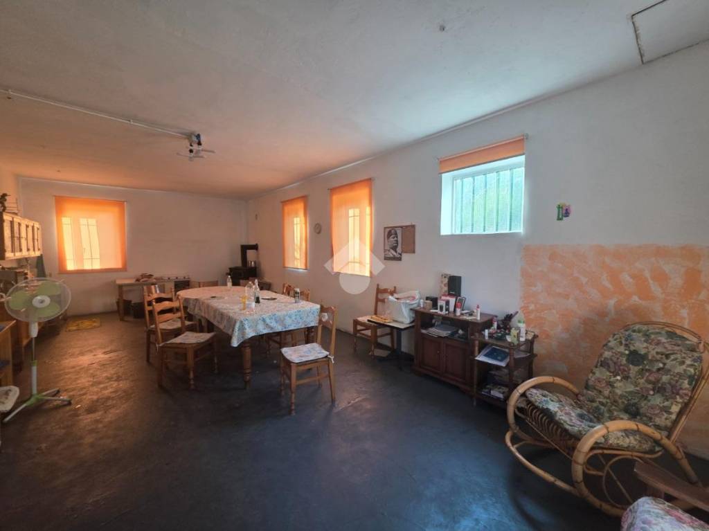 casa indipendente in vendita a Santa Giustina in Colle in zona Fratte