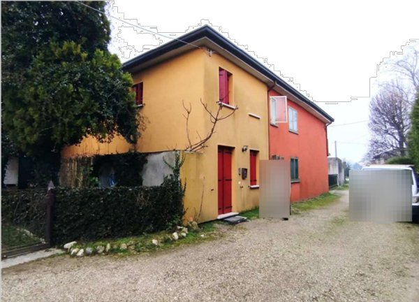casa indipendente in vendita a Santa Giustina in Colle