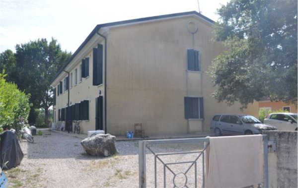 intera palazzina in vendita a Santa Giustina in Colle