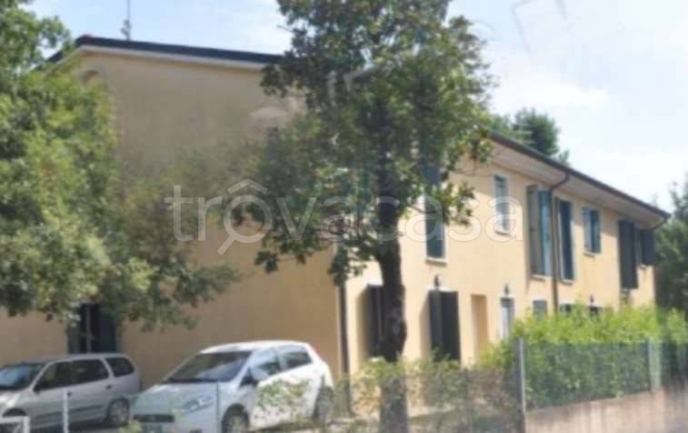 appartamento in vendita a Santa Giustina in Colle in zona Fratte