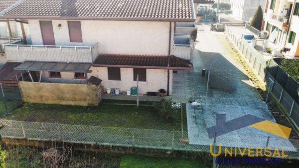 casa indipendente in vendita a Santa Giustina in Colle