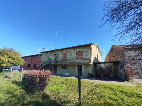 casa indipendente in vendita a Santa Giustina in Colle in zona Fratte
