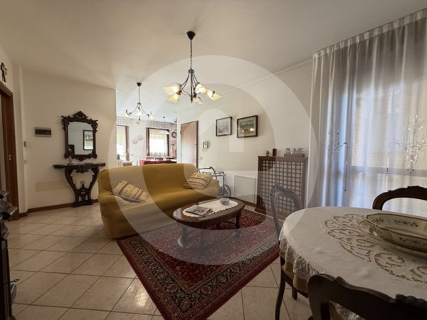 appartamento in vendita a Santa Giustina in Colle in zona Fratte