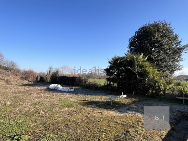 casa indipendente in vendita a Santa Giustina in Colle in zona Fratte