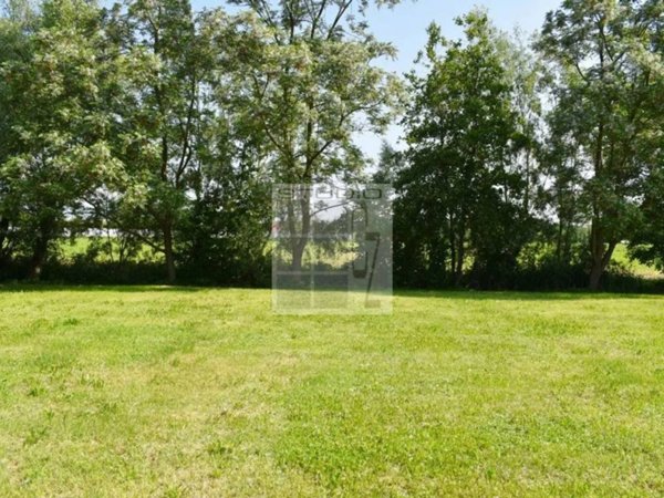 terreno edificabile in vendita a Santa Giustina in Colle