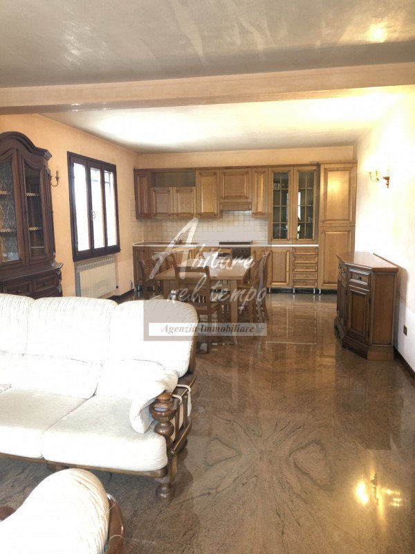 casa indipendente in vendita a Santa Giustina in Colle