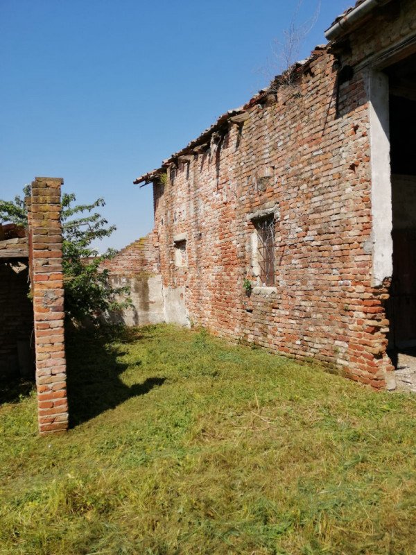 casa indipendente in vendita a Santa Giustina in Colle