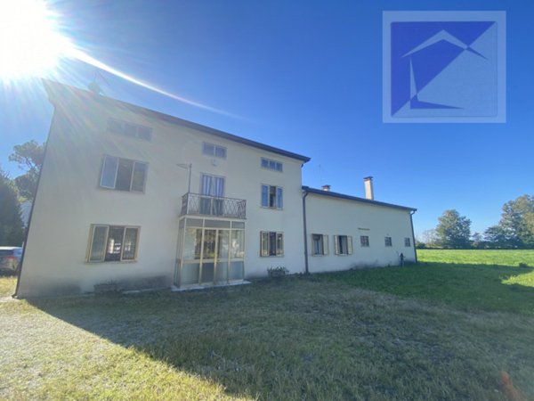 casa indipendente in vendita a Santa Giustina in Colle in zona Fratte