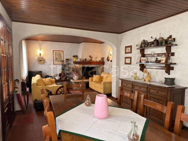 casa indipendente in vendita a Santa Giustina in Colle in zona Fratte