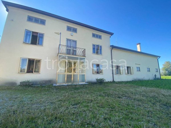 casa indipendente in vendita a Santa Giustina in Colle in zona Fratte