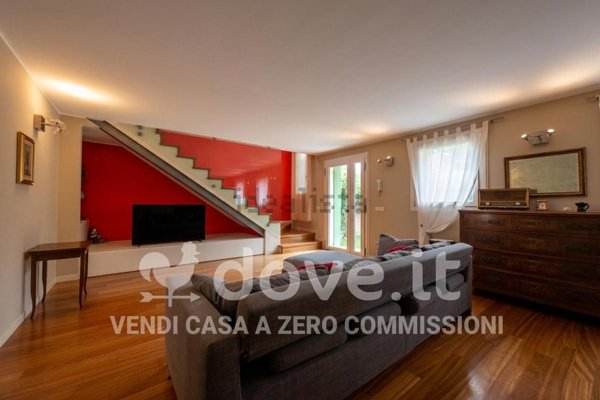 casa indipendente in vendita a Santa Giustina in Colle in zona Fratte