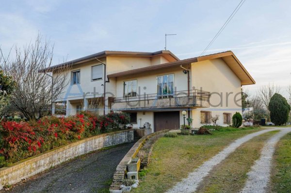 casa indipendente in vendita a Sant'Angelo di Piove di Sacco