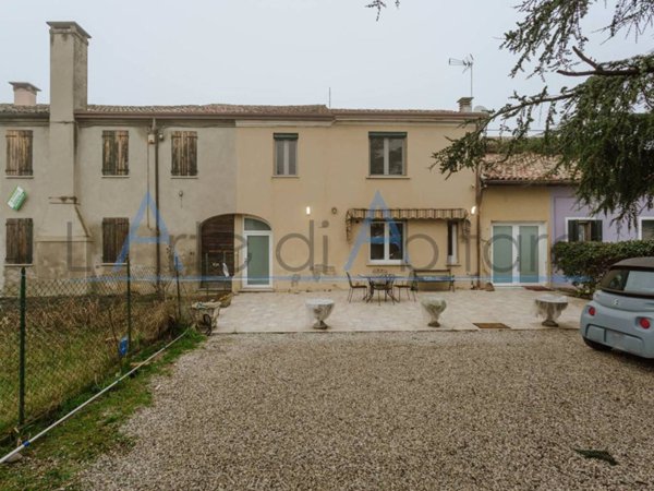 casa indipendente in vendita a Sant'Angelo di Piove di Sacco