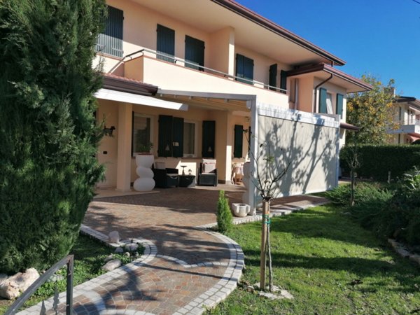 casa indipendente in vendita a Sant'Angelo di Piove di Sacco