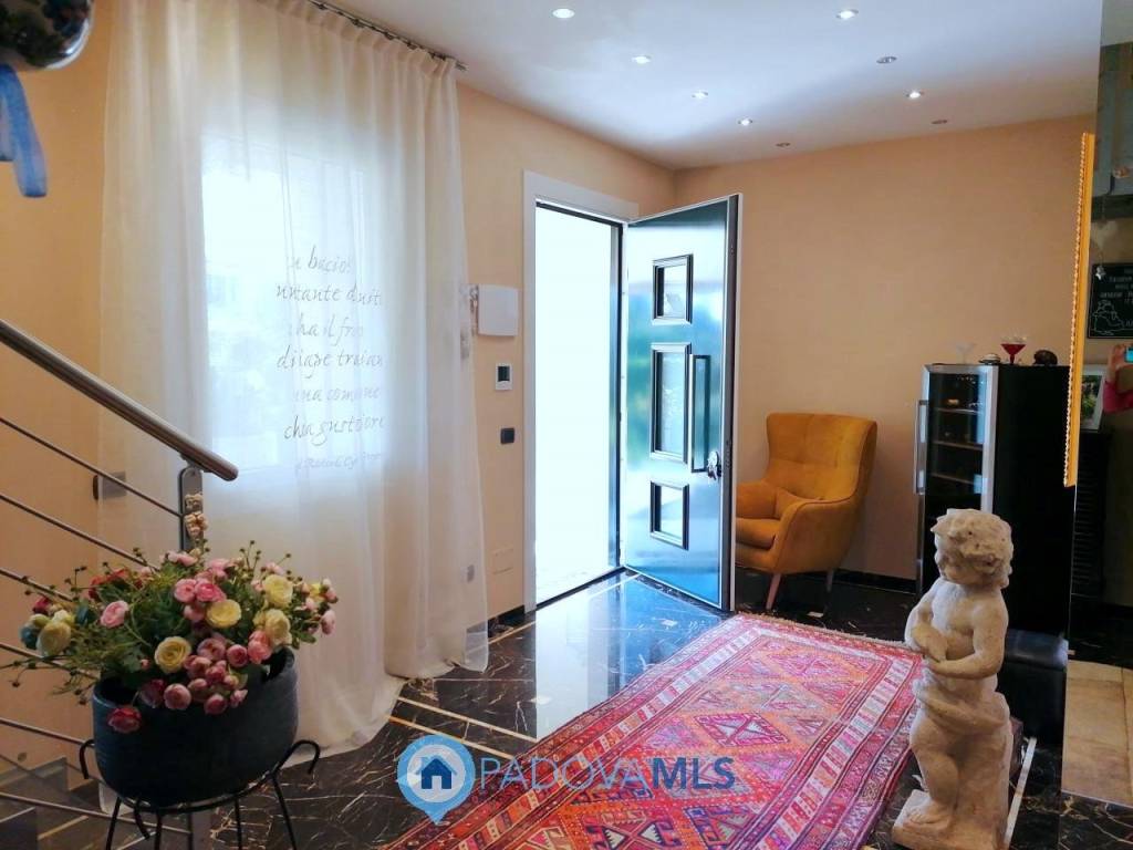casa indipendente in vendita a Sant'Angelo di Piove di Sacco in zona Vigorovea