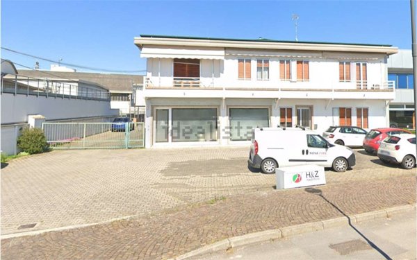 capannone in vendita a Sant'Angelo di Piove di Sacco in zona Vigorovea