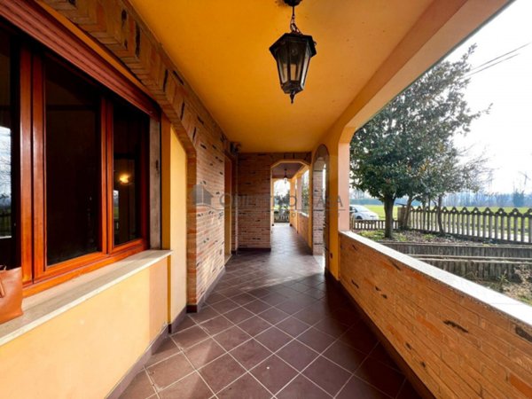 casa indipendente in vendita a Sant'Angelo di Piove di Sacco in zona Celeseo