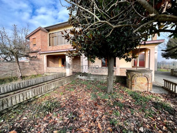 casa indipendente in vendita a Sant'Angelo di Piove di Sacco in zona Celeseo