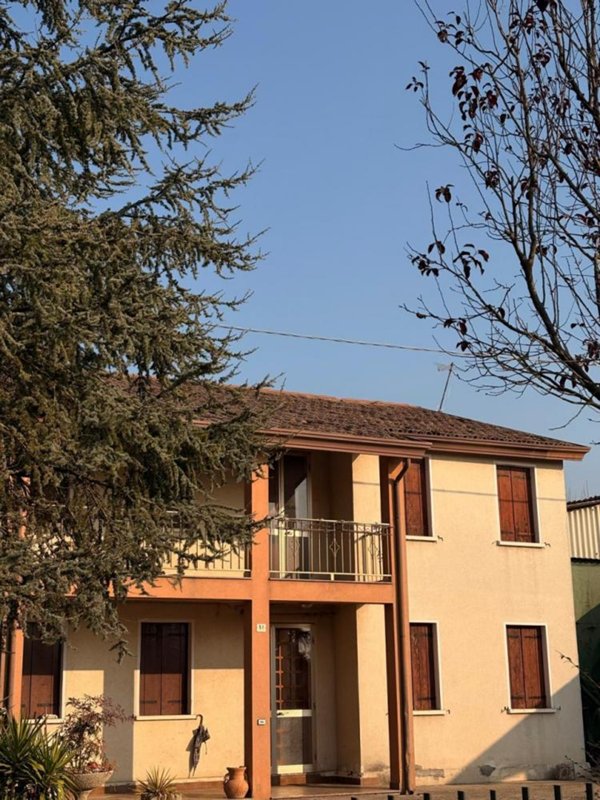 casa indipendente in vendita a Sant'Angelo di Piove di Sacco