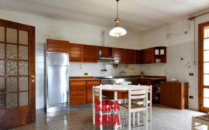 casa indipendente in vendita a Sant'Elena