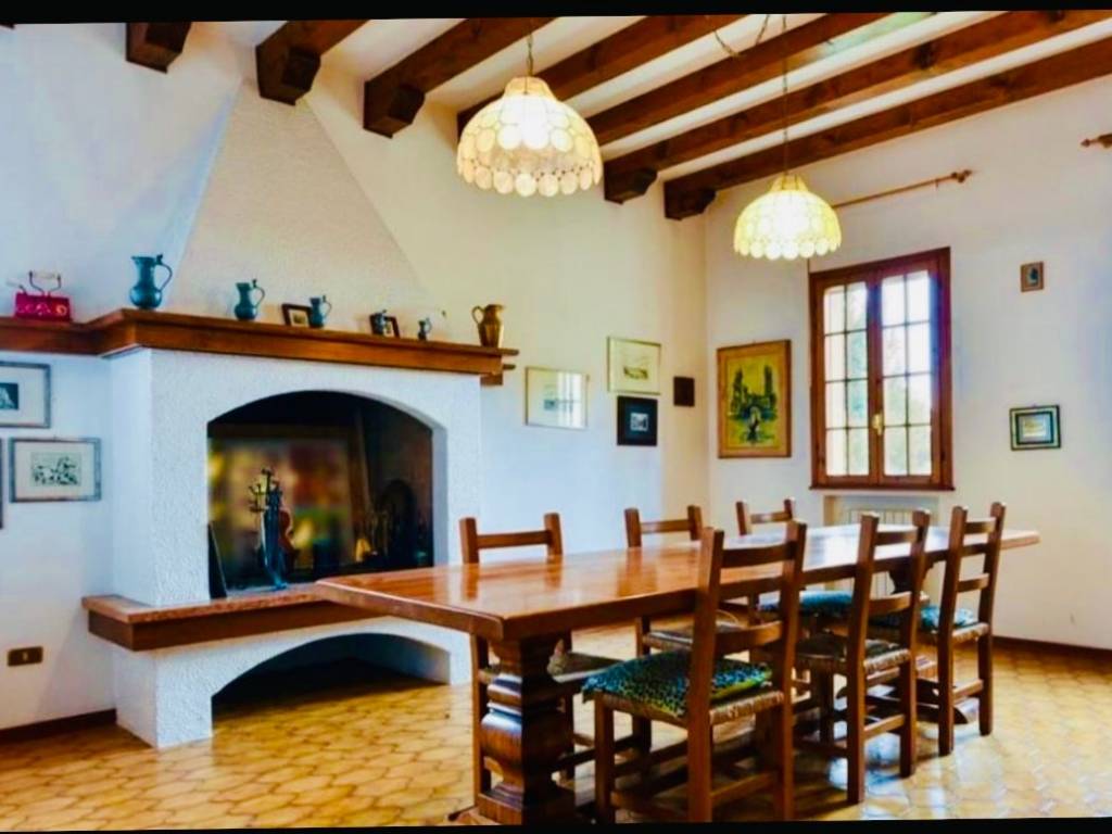 casa indipendente in vendita a Sant'Elena
