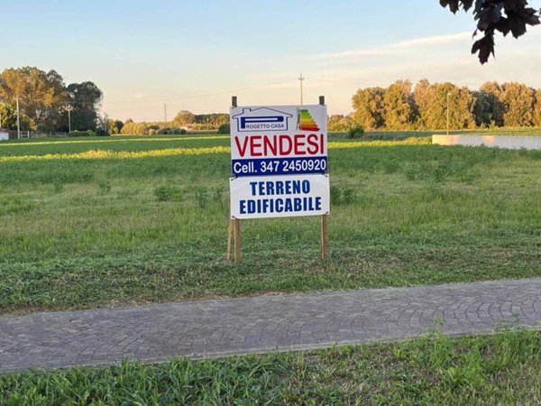 terreno edificabile in vendita a Sant'Elena