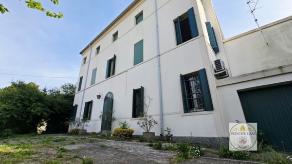 casa indipendente in vendita a Sant'Elena