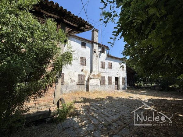 casa indipendente in vendita a Sant'Elena