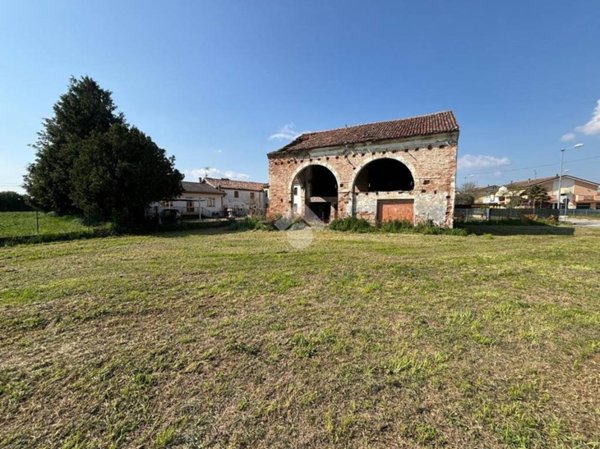 casa indipendente in vendita a Sant'Elena
