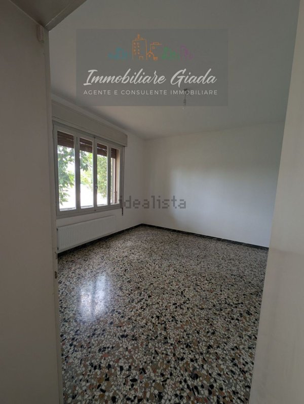 casa indipendente in vendita a Sant'Urbano