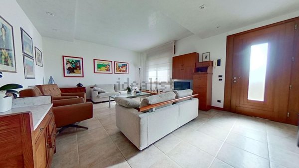 casa indipendente in vendita a Sant'Urbano