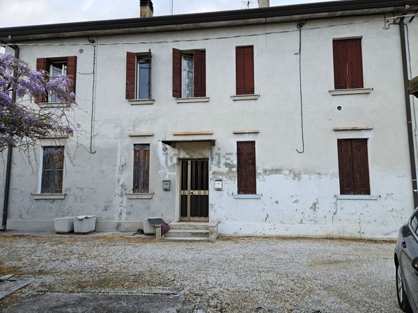 appartamento in vendita a Sant'Urbano