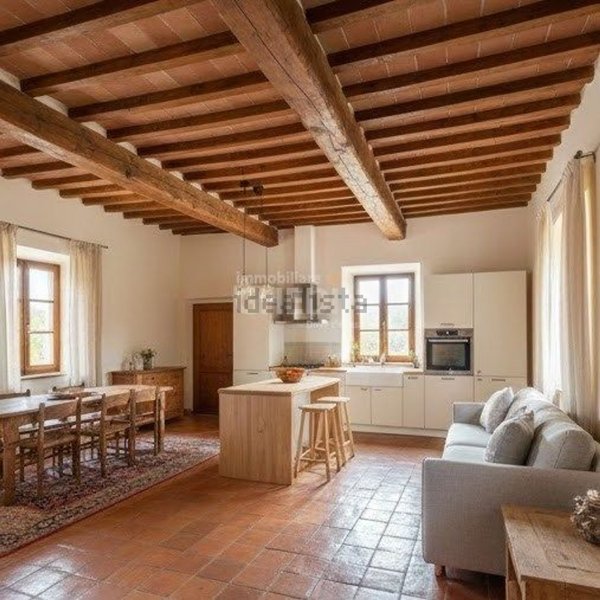 casa indipendente in vendita a Sant'Urbano