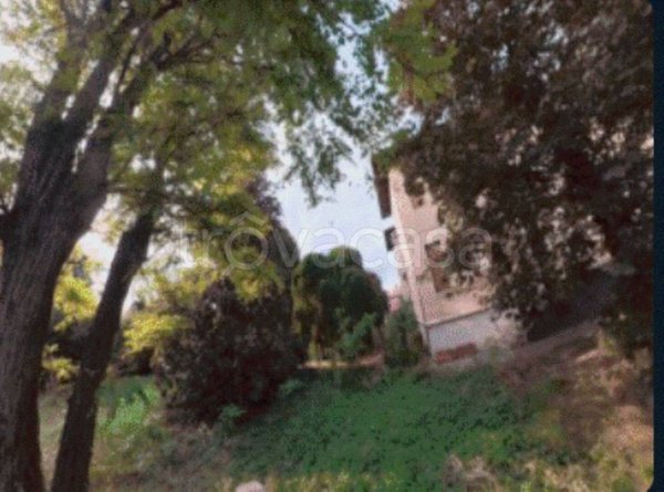 casa indipendente in vendita a Sant'Urbano