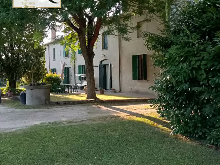 casa indipendente in vendita a Sant'Urbano