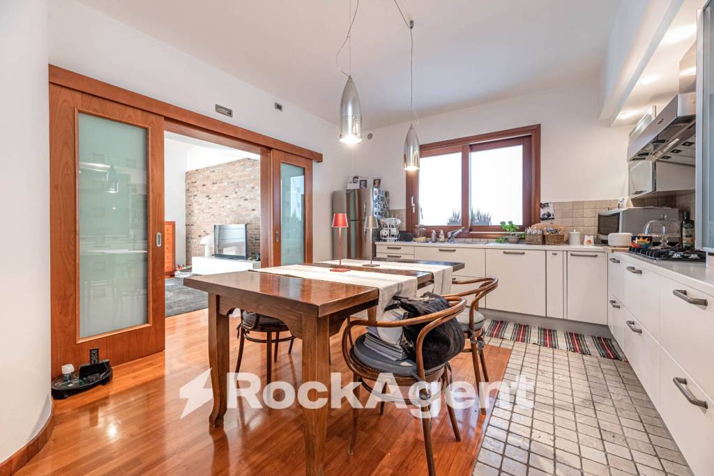 casa indipendente in vendita a Saonara in zona Villatora