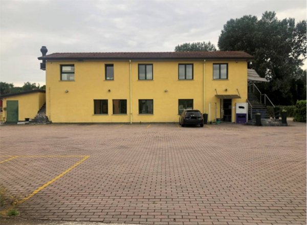 capannone in vendita a Saonara