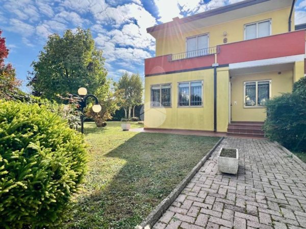 casa indipendente in vendita a Saonara