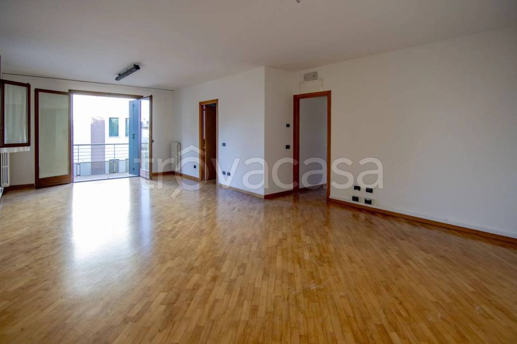 appartamento in vendita a Saonara in zona Villatora