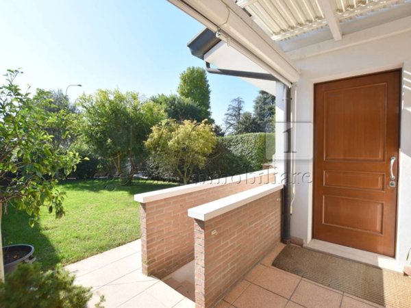 casa indipendente in vendita a Saonara in zona Villatora