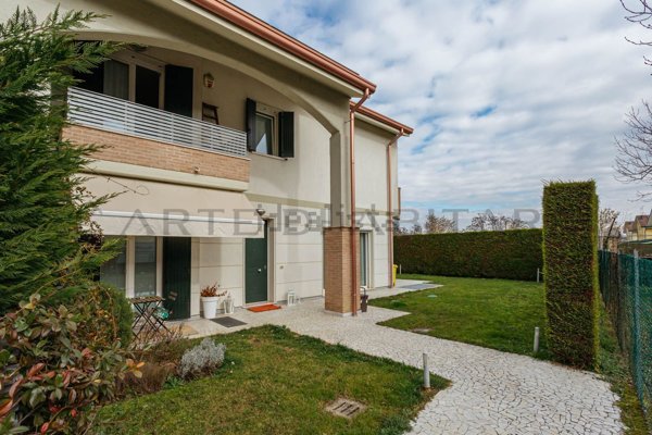 casa indipendente in vendita a Saonara in zona Villatora