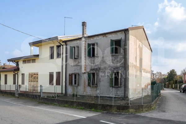 casa indipendente in vendita a Saonara in zona Villatora