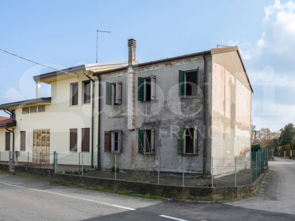 casa indipendente in vendita a Saonara in zona Villatora
