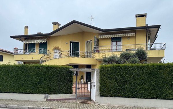 appartamento in vendita a Saonara in zona Villatora