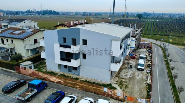 appartamento in vendita a Saonara in zona Celeseo