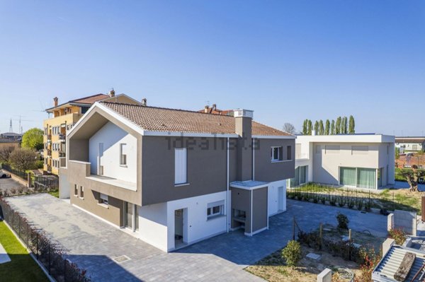 casa indipendente in vendita a Saonara in zona Villatora