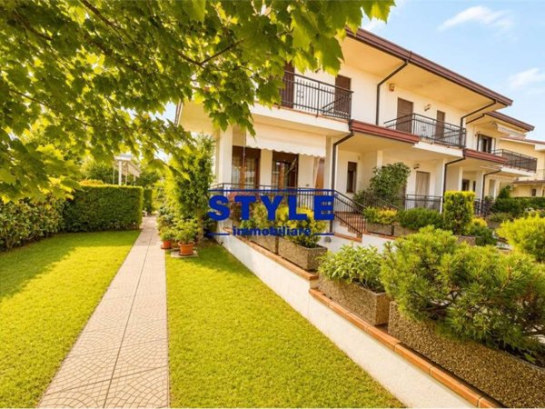 casa indipendente in vendita a Saonara in zona Villatora