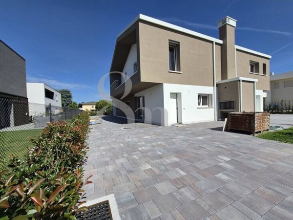 casa indipendente in vendita a Saonara in zona Villatora