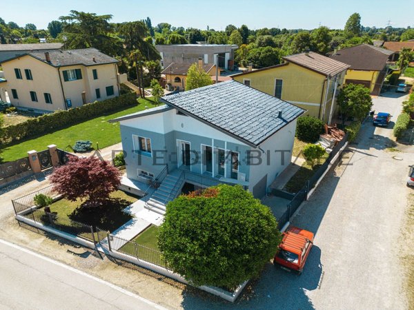 casa indipendente in vendita a Saonara