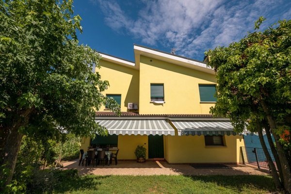 casa indipendente in vendita a Saonara in zona Villatora